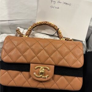 ❌SOLD❌Chanel Tan Quilted Shoulder Bag with Gold Accents